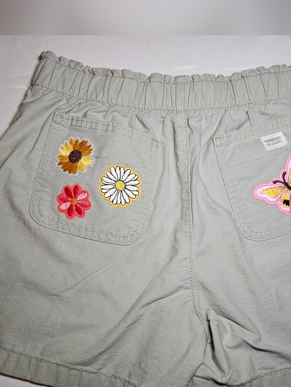 Signature by Levi Strauss Sage Green Embroidered Floral & Butterfly Cargo Shorts - Picture 3 of 7